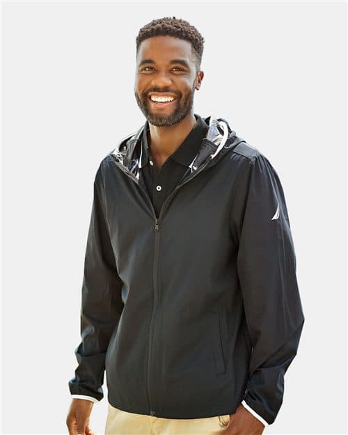 Nautica Men's Stillwater Hooded Windbreaker