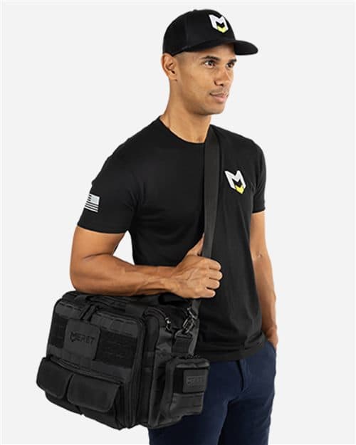 MERET Commander 15L Black Shoulder Bag