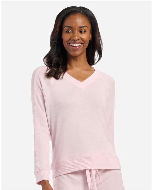 Boxercraft Women's Cuddle V-Neck Pullover