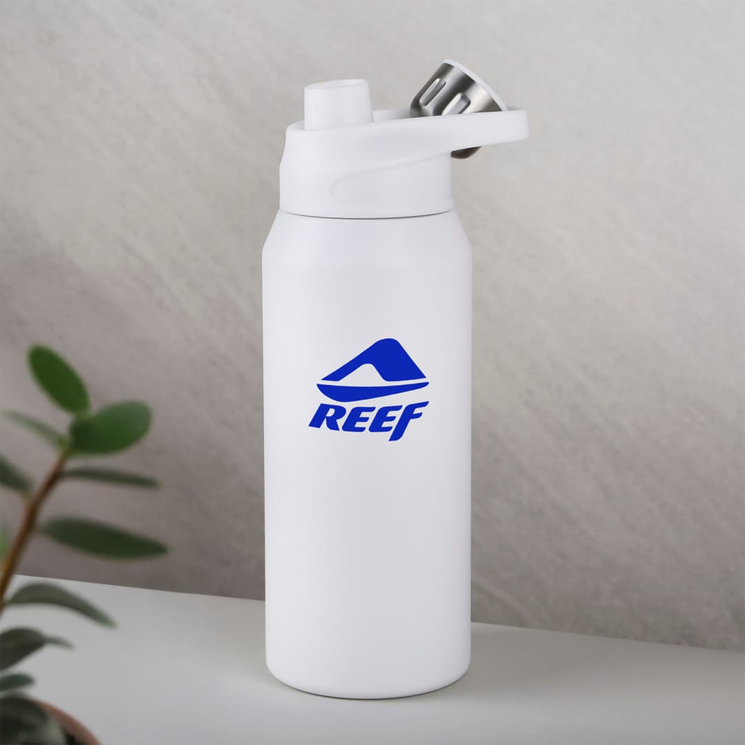 27 oz. Surat Powder Coated Recycled Stainless Steel Bottle w/ magnetic lid